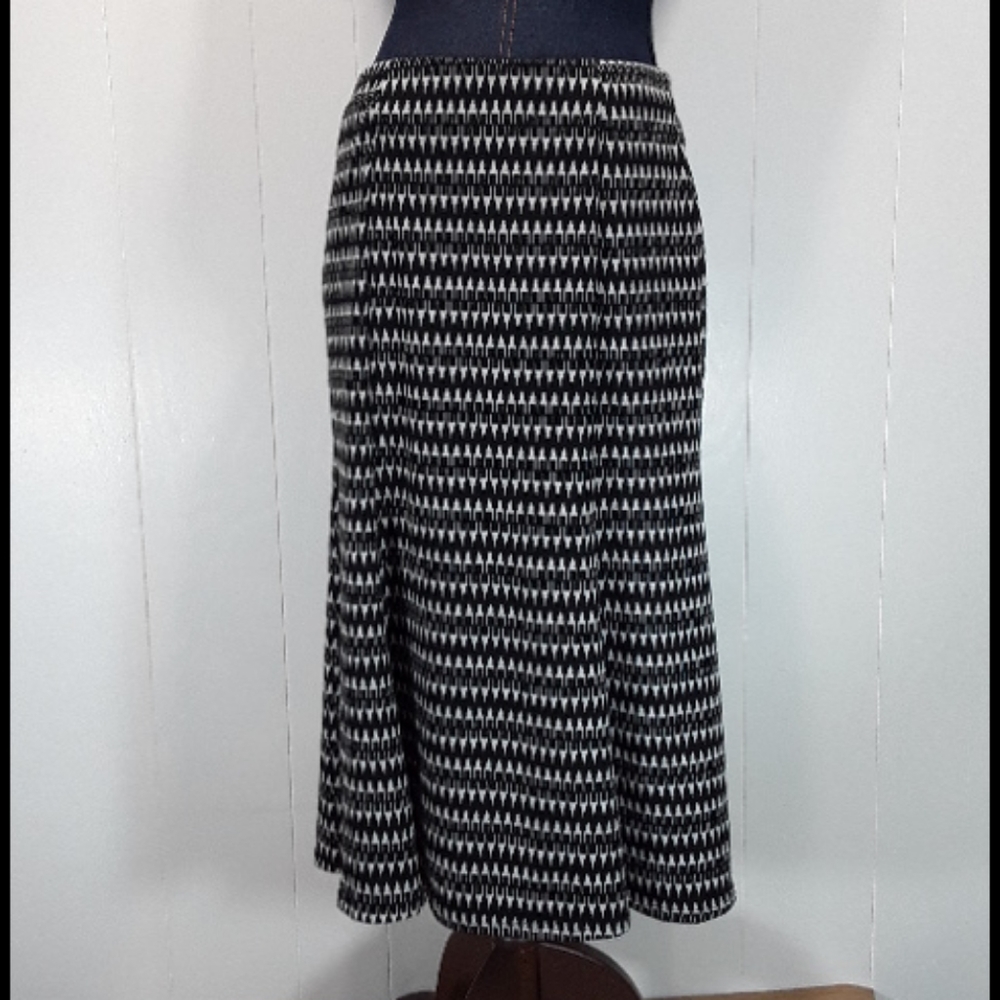 A-line Aztec, geometric design skirt size small By NY Collection
